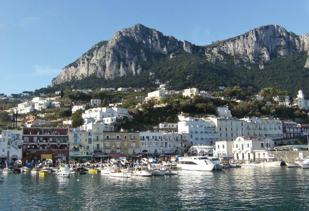 Italy - Capri - Marina Grande - 2 (1024x698)