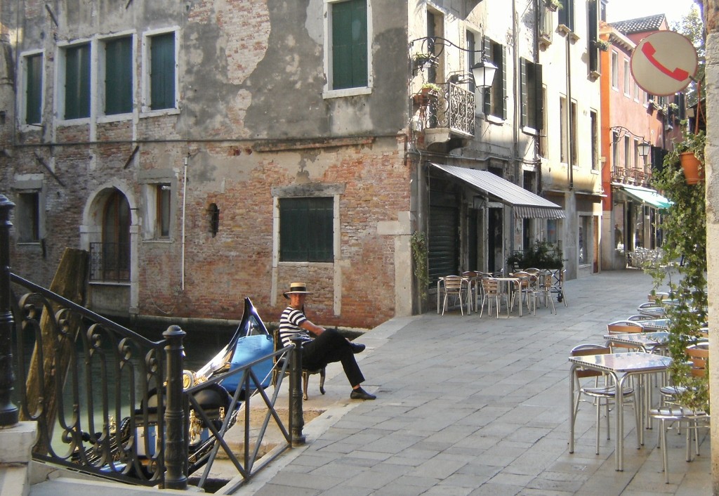 Italy - Venice - Gondola (1024x706)