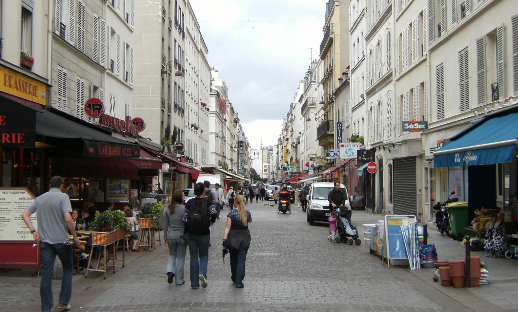 France - Paris - Rue Cler (1024x617)