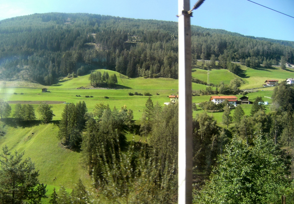 Germany - Munich - Train Ride -4 (1024x711)
