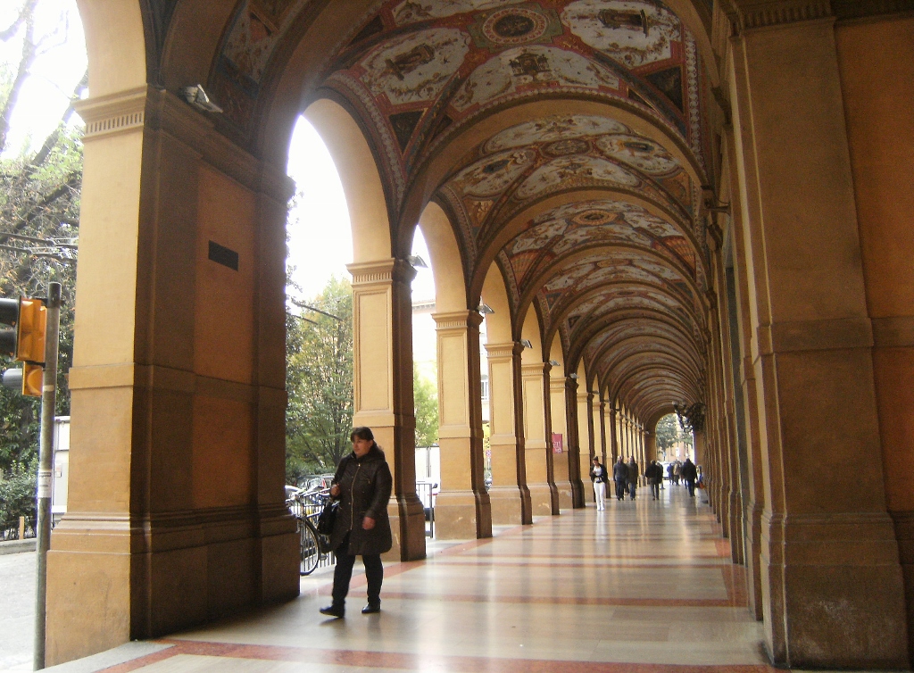 Italy - Bologna - Porticoes - 1 (1024x754)