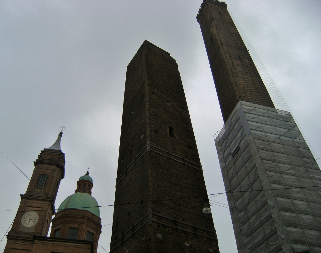 Italy - Bologna - Two Towers - 2 (1024x808)