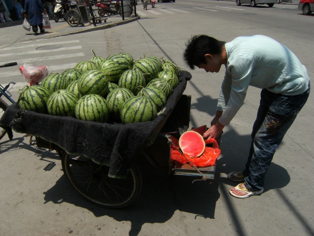 China - Shanghai - Watermelon Vendor - 1 (1024x768)